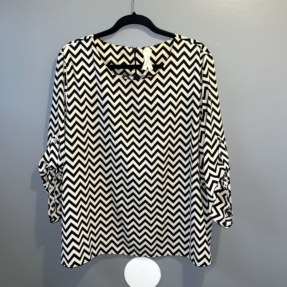 Kristin Miles Chevron Print Blouse Womens Plus 3X Roll Tab Sleeve Black/Tan